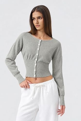 QINSEN women's crewneck cardigan - Front view